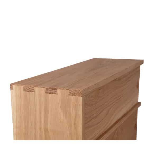 dovetail joints on wood box