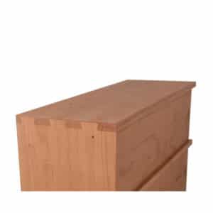 Cherry wood box with joints