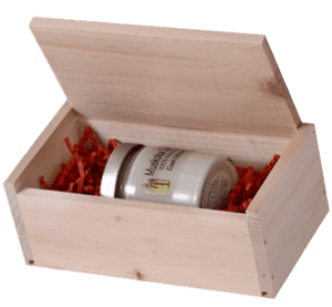 Christmas giftbox hinge lid